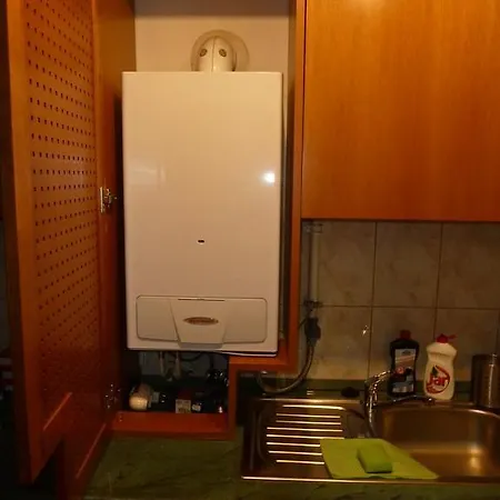 Cedar Apartman *
