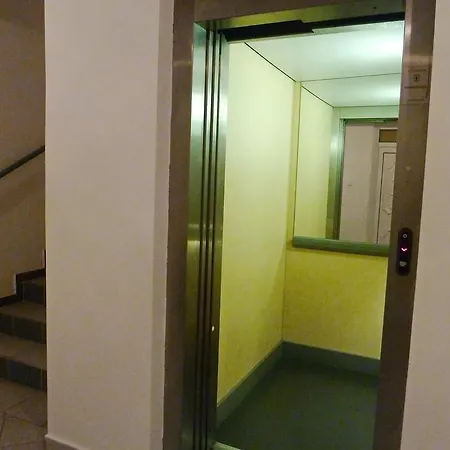 Cedar Apartman דירה