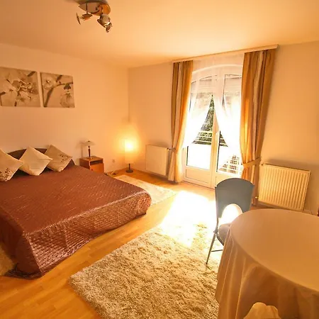 Cedar Apartman