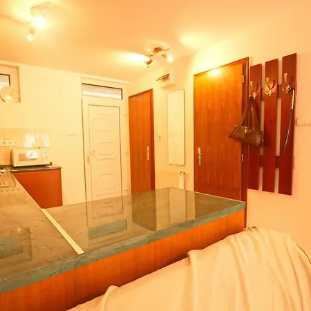 Cedar Apartman * Hévíz